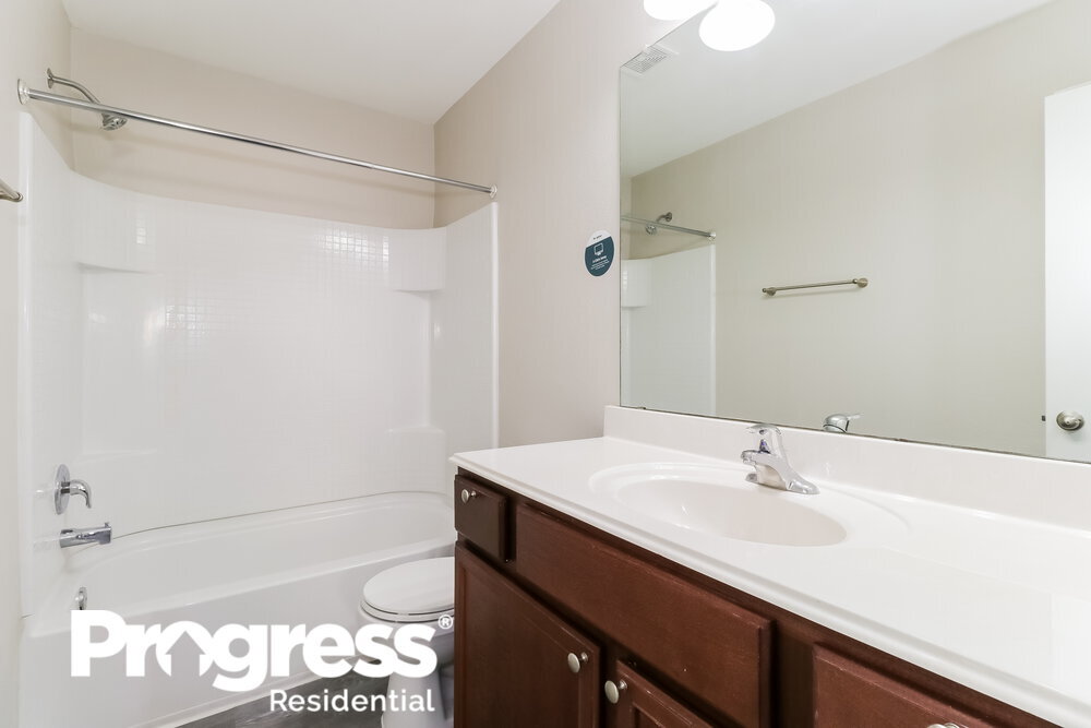 Building Photo - 428 Ruby Ln