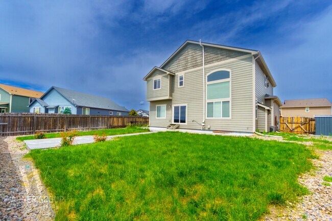Building Photo - 10652 Abrams Dr