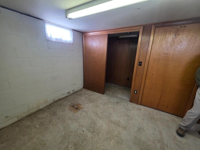 Building Photo - 46258 312th St