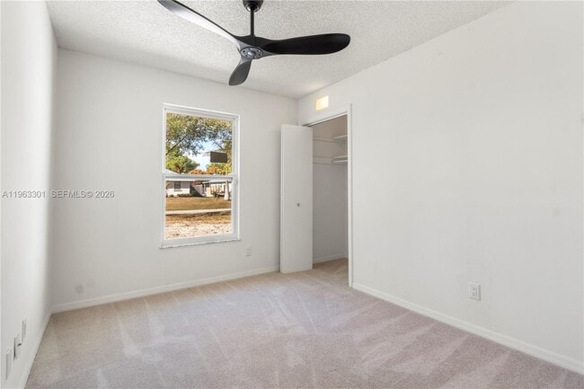 Building Photo - 1816 14th Ave SW