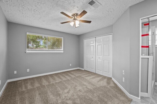 Building Photo - 8122 Swan Meadow Ln