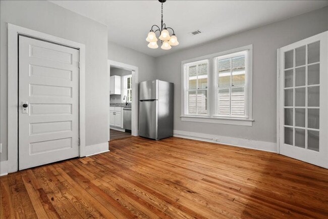 Building Photo - 109 Winston St