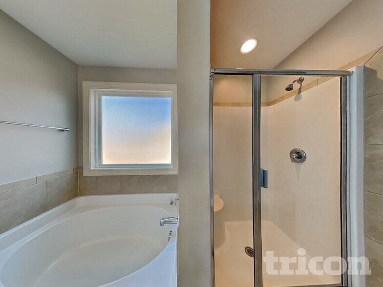 Building Photo - 30 Prospectus Ln