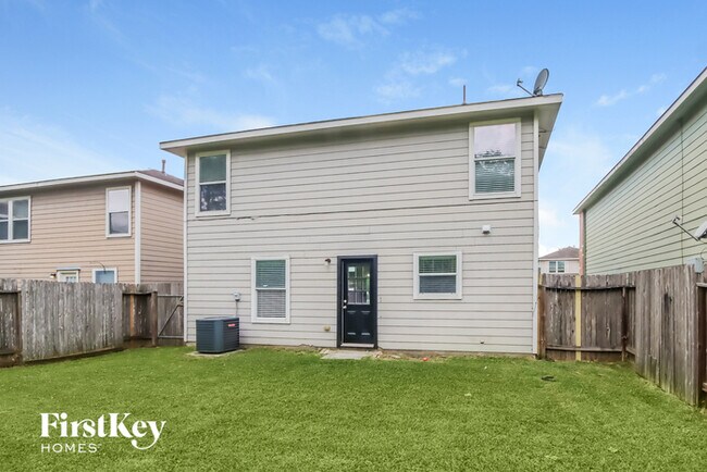 Building Photo - 17322 Wigeon Way Dr