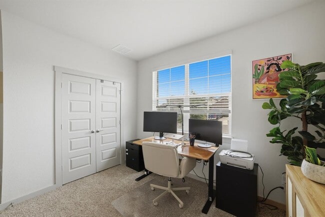 Building Photo - 3608 Overlord Ln