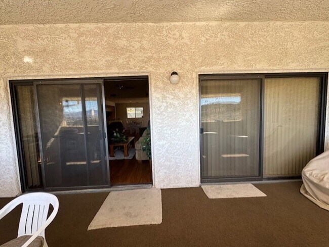 Building Photo - 1BR 1BA Winter Vacation Rental with River Views-RIVERVIEW BLUFFS