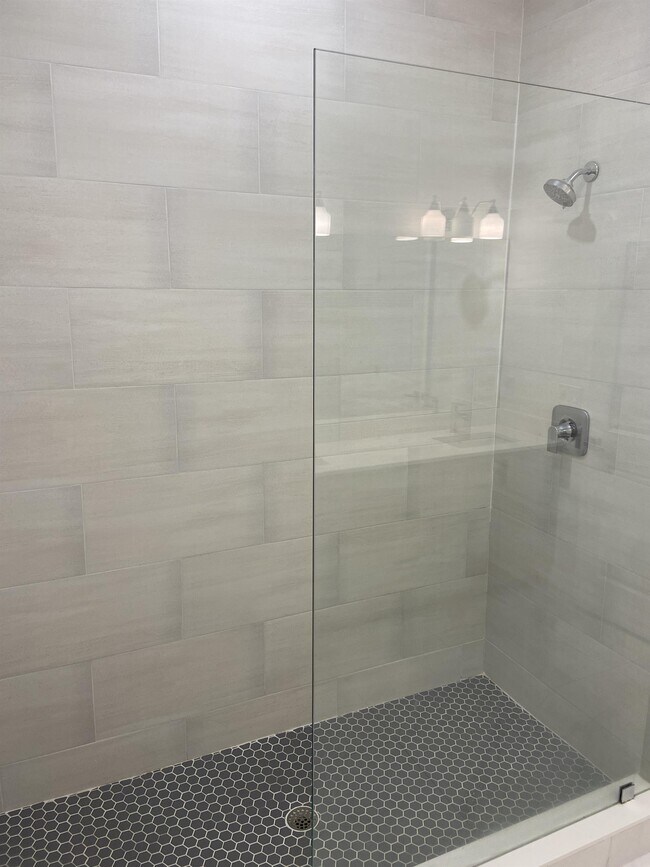 Building Photo - 359 Bella Sol Way