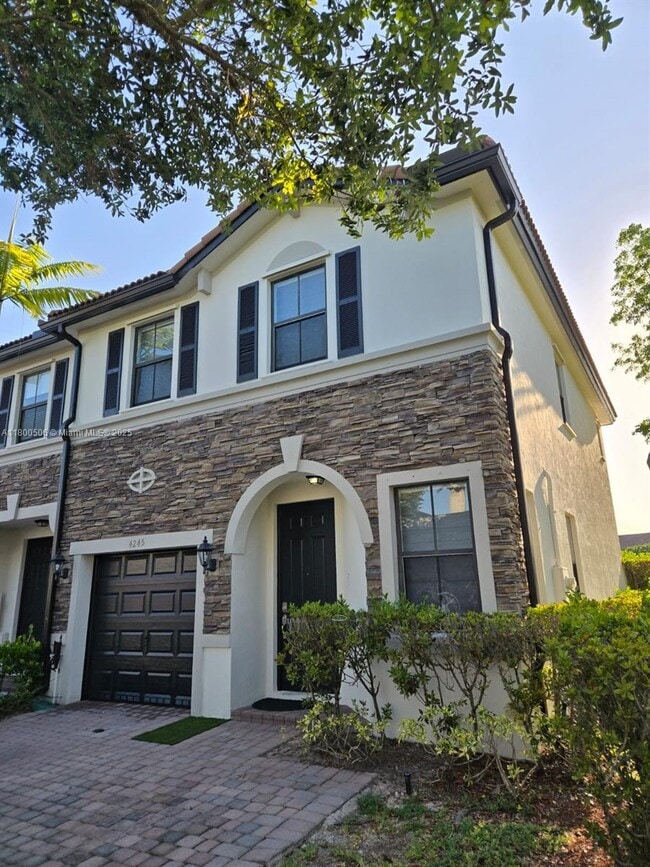 Building Photo - 4245 SW 164th Path