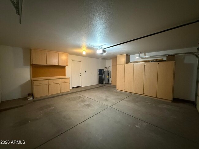 Building Photo - 1253 N Spire Ct