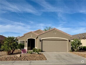 Building Photo - 534 Carmel Mesa Dr