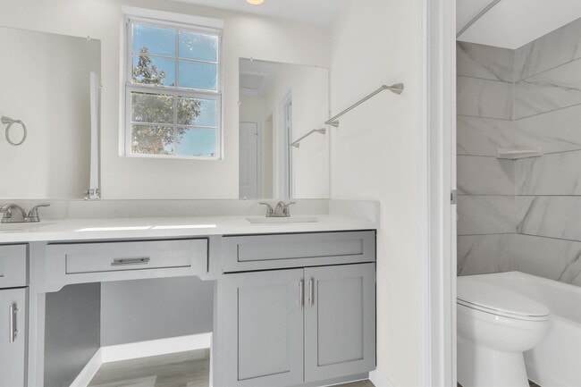 Building Photo - 13911 Piping Rock Ln