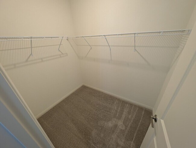 Building Photo - 544 Clover Bar Ln