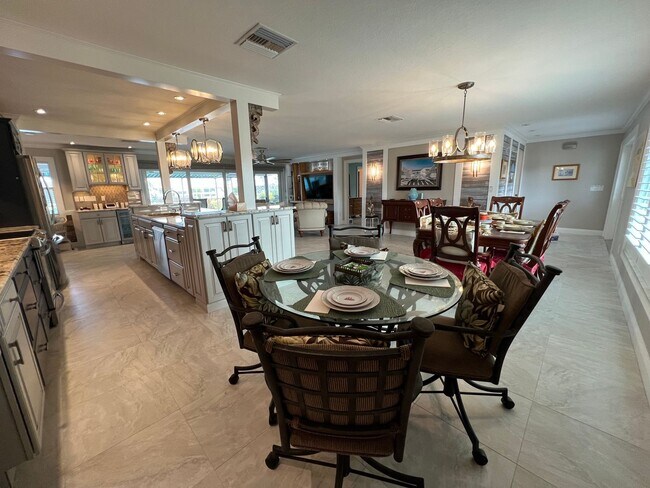 Building Photo - Furnished ** Punta Gorda Isles Vacation Home ** Heated Pool ** Canal / Boat Dock ** $7,500