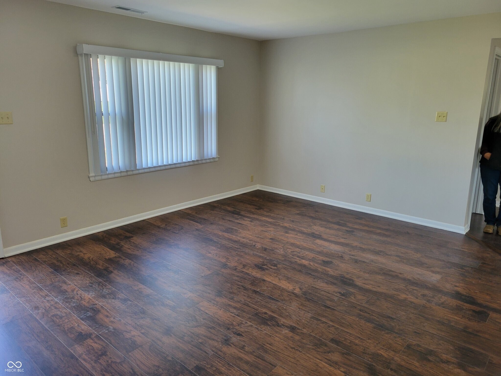 Building Photo - 10570 Barmore Ave