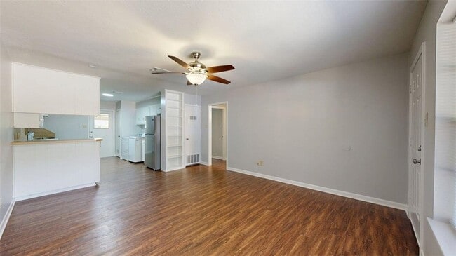 Building Photo - 3921 Olive St