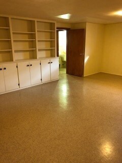 Building Photo - Charming Ranch home in great neighborhood