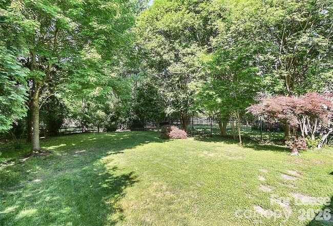 Building Photo - 8609 Walsham Dr