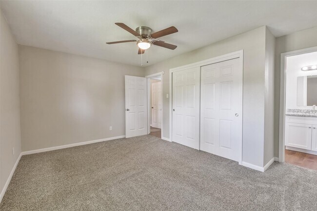 Building Photo - 23102 Wintergate Dr
