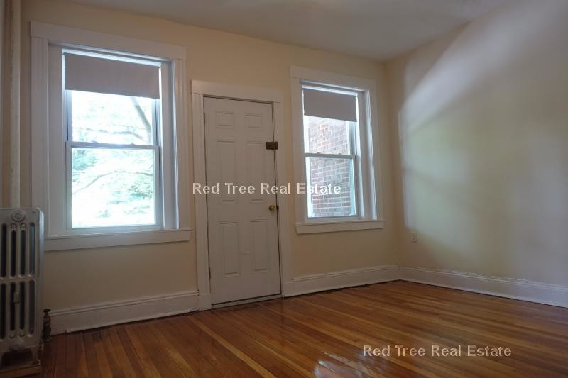 Building Photo - 9 Egremont Rd