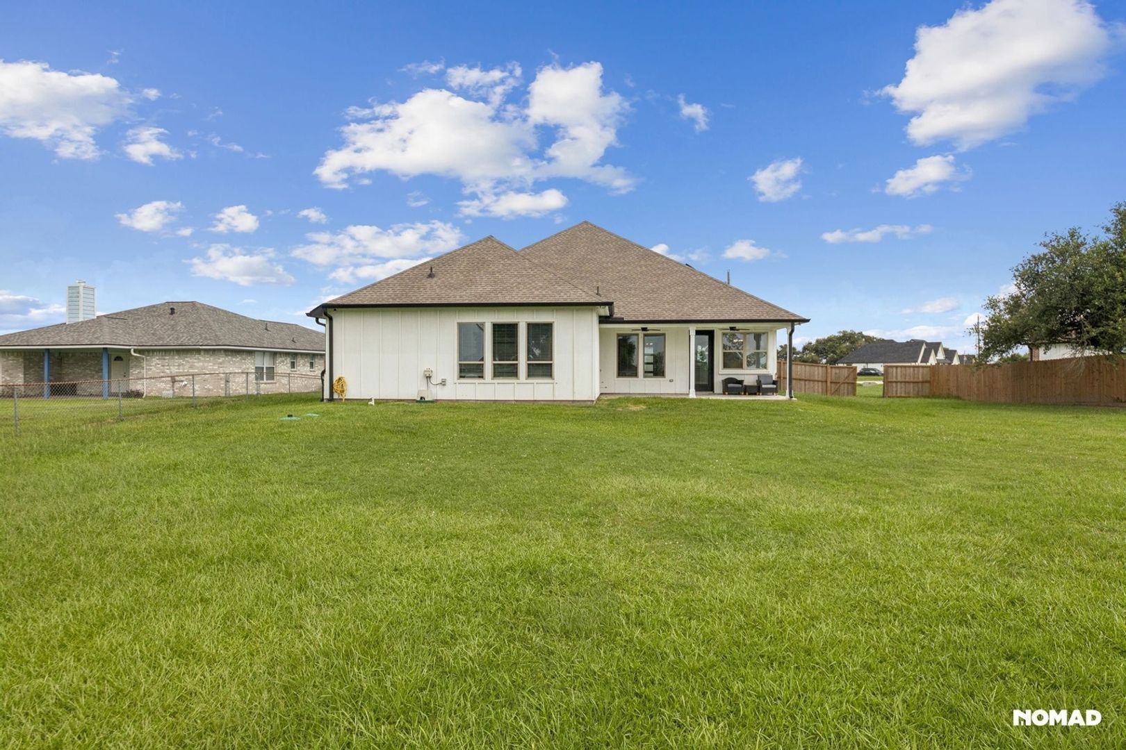 Building Photo - 1420 Palomino Trail