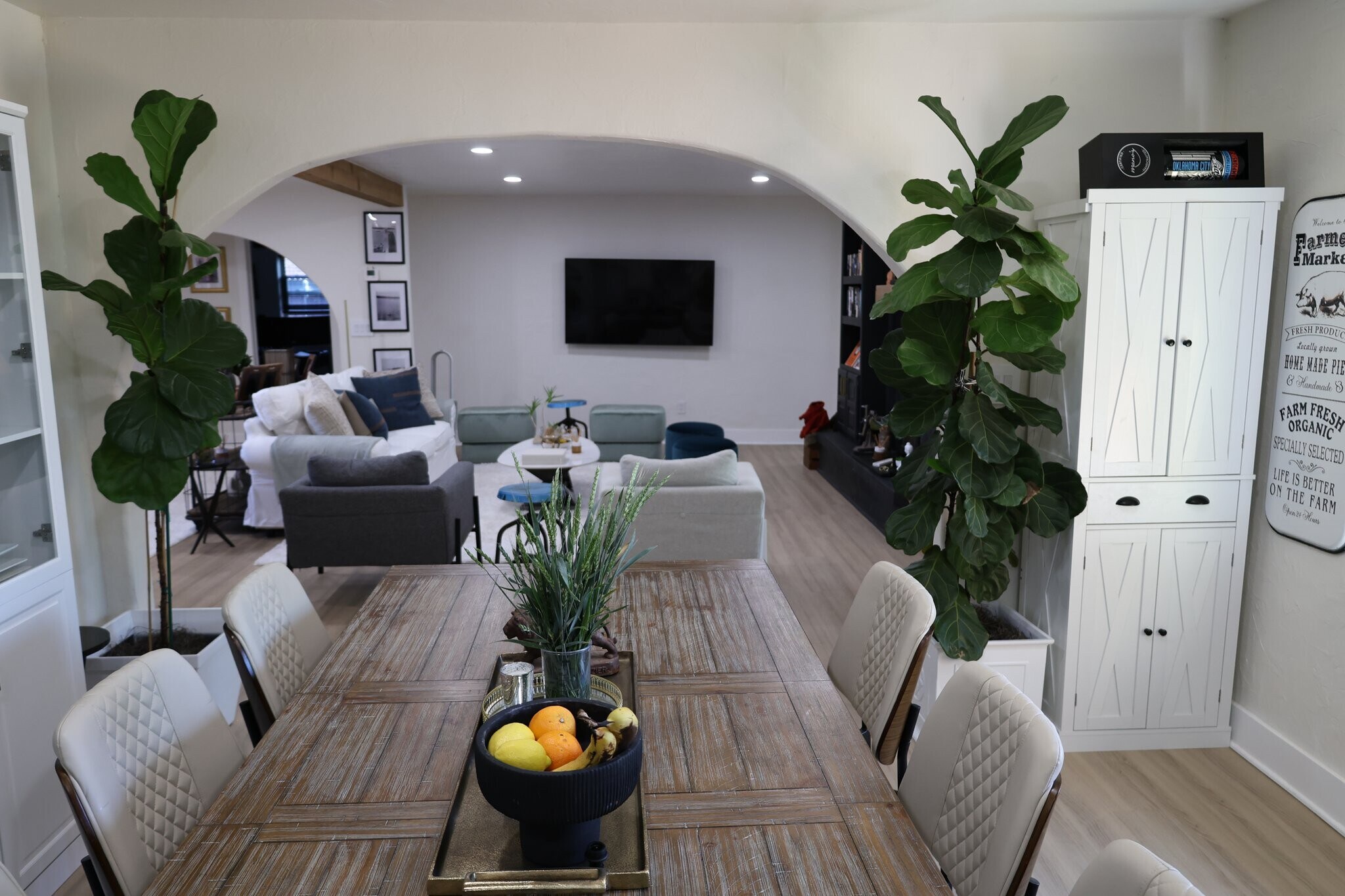 Building Photo - 8413 Tiffany Dr