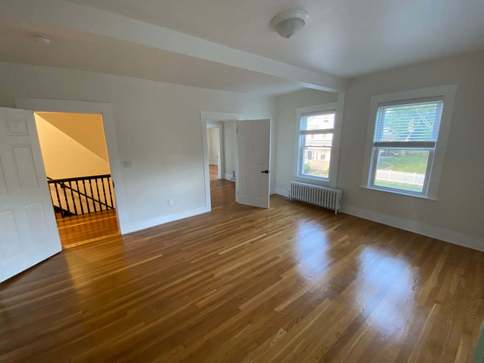 Building Photo - 17 Linden Pl