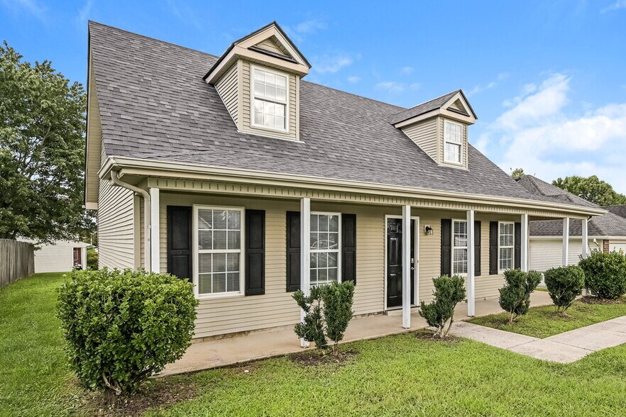 Building Photo - 2611 Hawk Eye Ct