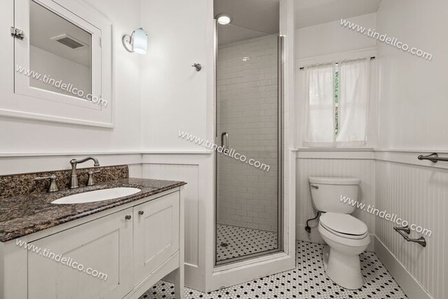Building Photo - Modern Mediterranean 2 Bed/2 Bath with plenty of space - Pet Friendly!