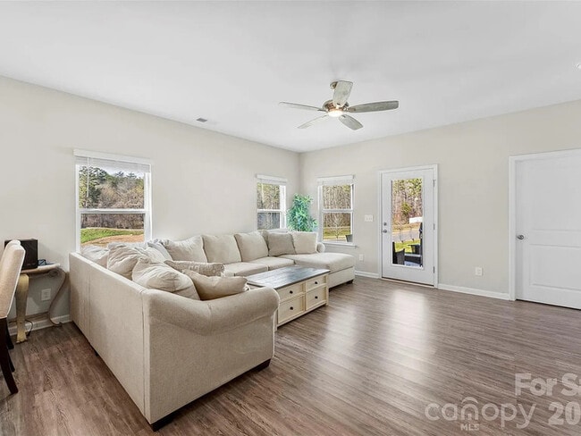 Building Photo - Earn Wealth While Leasing - Like a Homeowner - Lease to Own