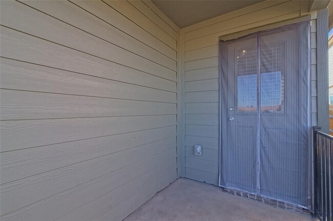 Building Photo - 505 Greatest Gift Wy