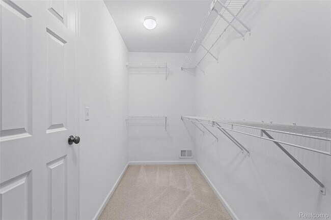 Building Photo - 7722 Ryder Dr