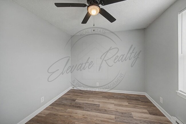 Building Photo - 2505 Highland Trace Dr