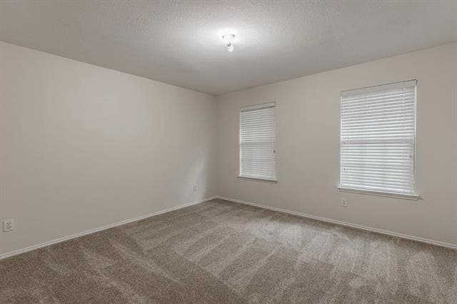 Building Photo - 5828 Pebble Ridge Dr