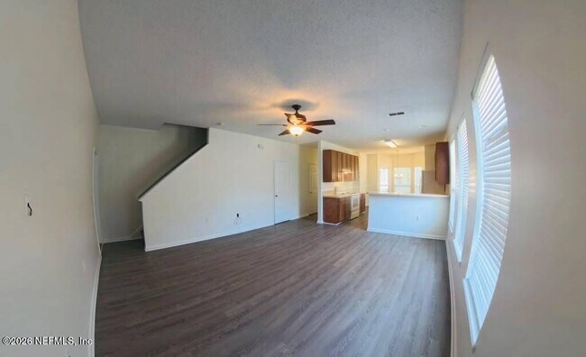 Building Photo - 515 Hopewell Dr