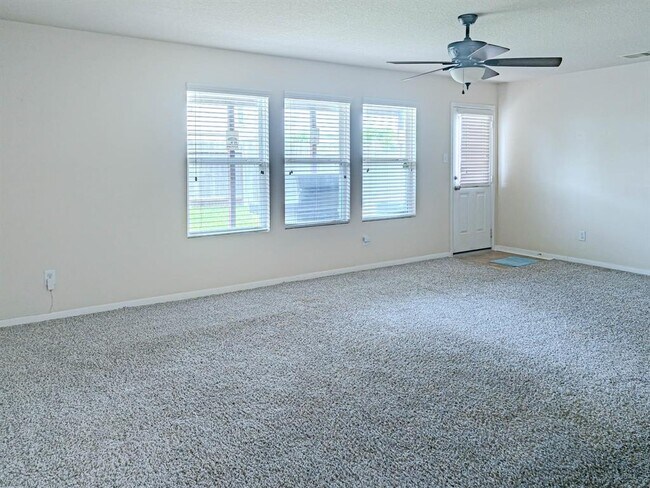 Building Photo - 3223 Zephyr Glen Way