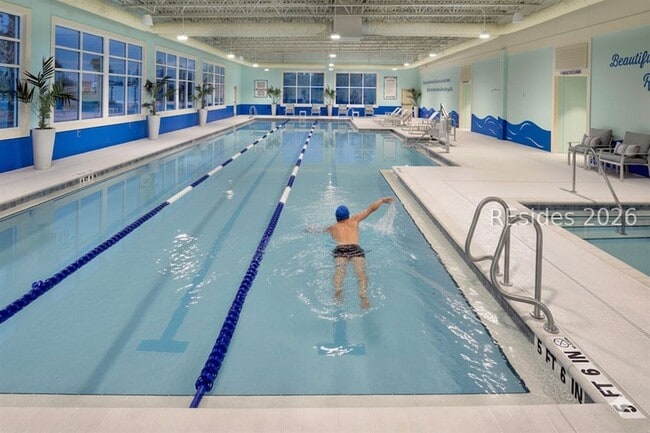 Building Photo - 165 Topside E