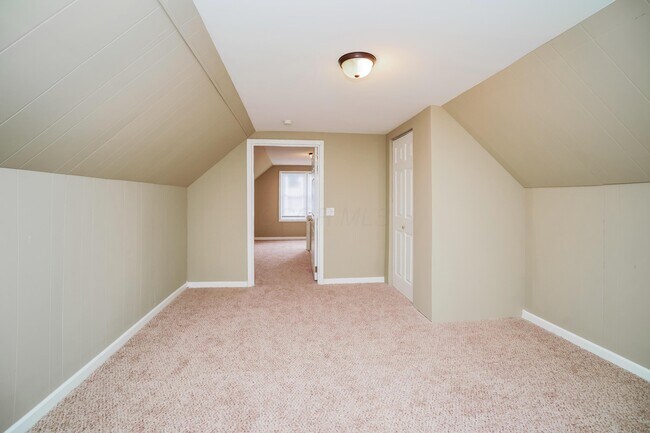 Building Photo - 2231 Dartmouth Ave