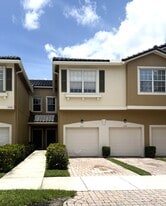 Building Photo - 1561 SE Hampshire Way