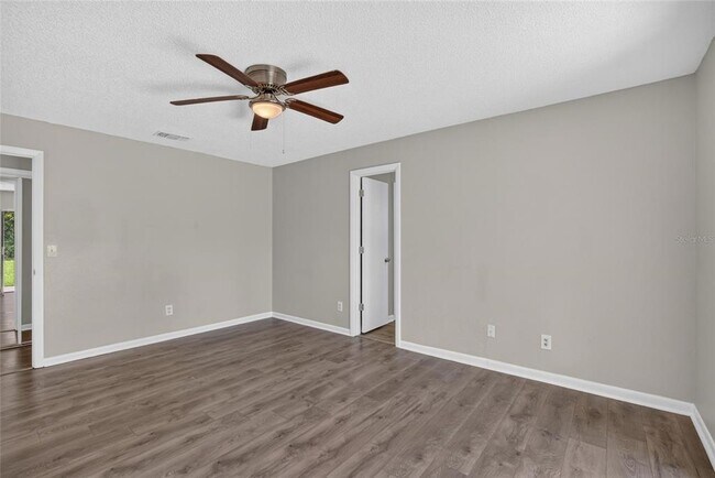 Building Photo - 1206 Sail Way