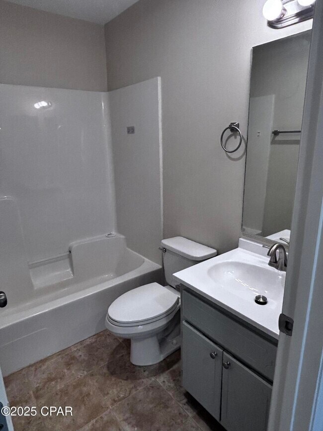 Building Photo - 6588 Harbour Blvd