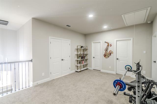 Building Photo - 3105 Lionsgate Dr