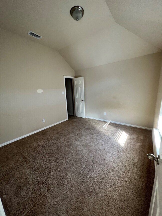 Building Photo - 5503 Baby Blue Ln