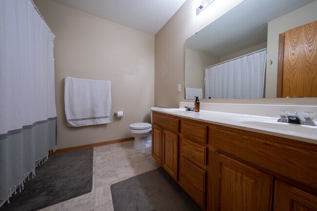 Building Photo - 15715 Fremont Way