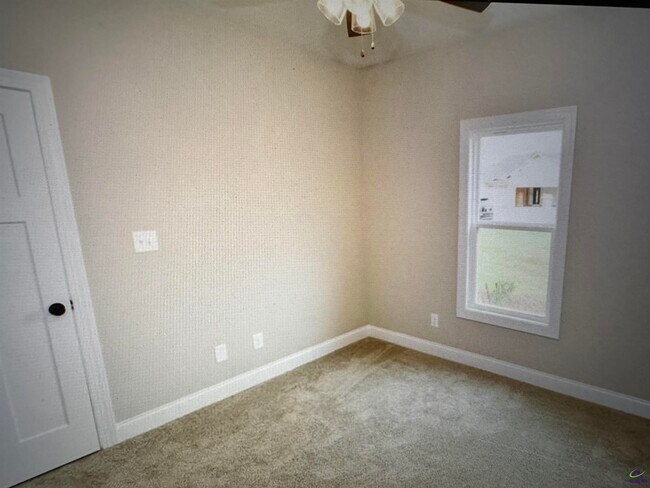 Building Photo - 104 Sutter Butte PL