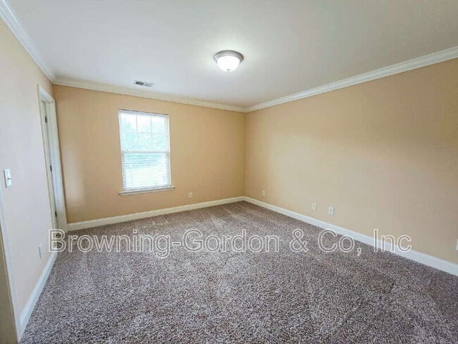 Building Photo - 735 Tulip Grove Rd