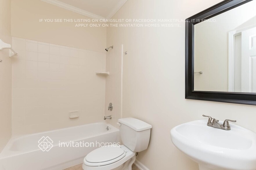 Building Photo - 2285 Summit Oaks Ct