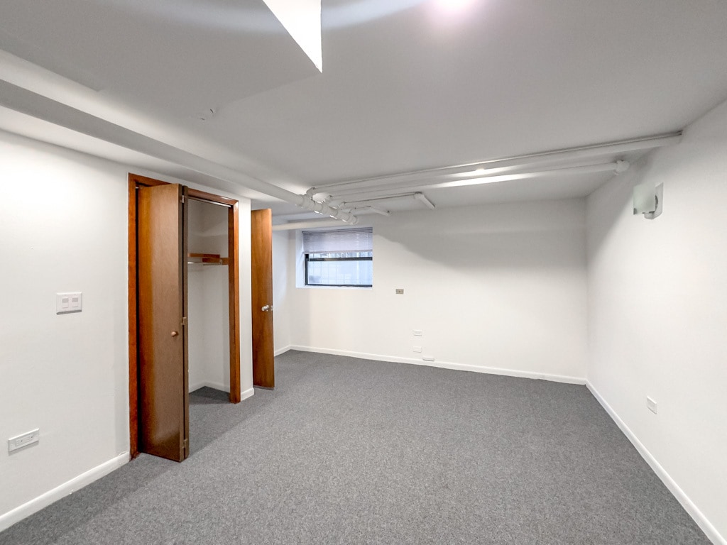 Building Photo - 3024 N Halsted St