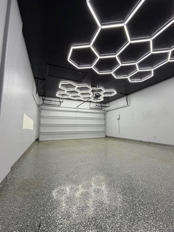 Building Photo - 8045 Ballater Dr