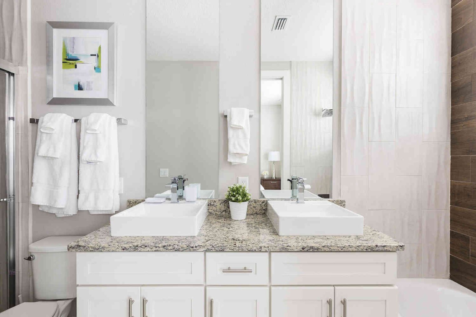 Building Photo - 7590 Sunny Dreams Ln