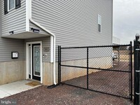 Building Photo - 802 Sixth Ave